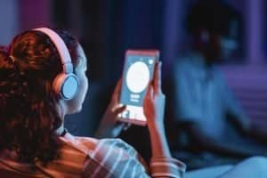 Read more about the article The Best Streaming Devices of 2024: Which One is Right for You?