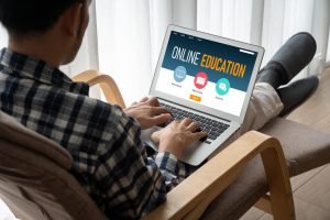 Read more about the article The Ultimate Guide to Streaming Services: What’s Worth Your Subscription