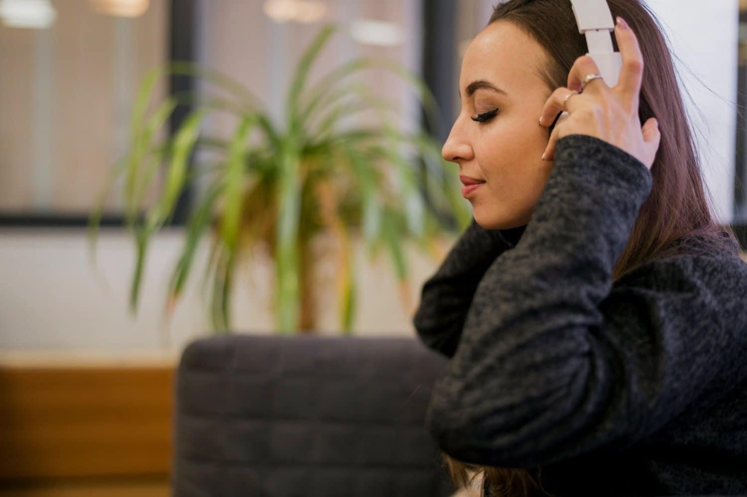 Read more about the article Benefits of Lossless Audio for Audiophiles