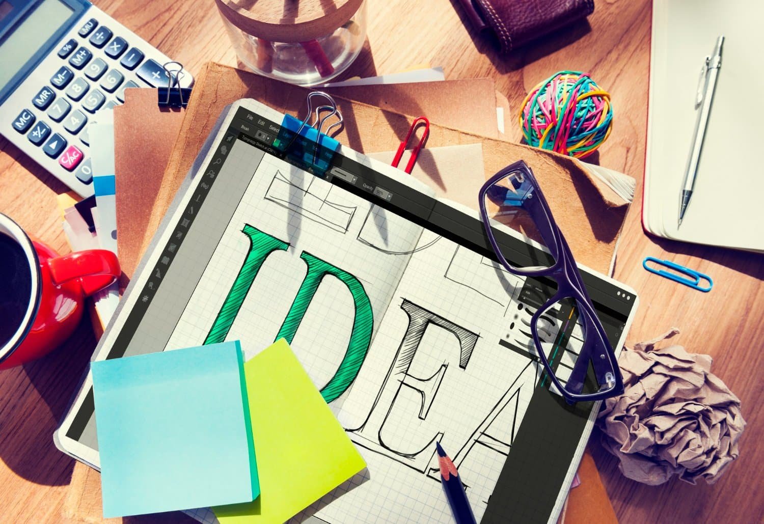 Graphic Design Software: Pros and Cons of Popular Tools
