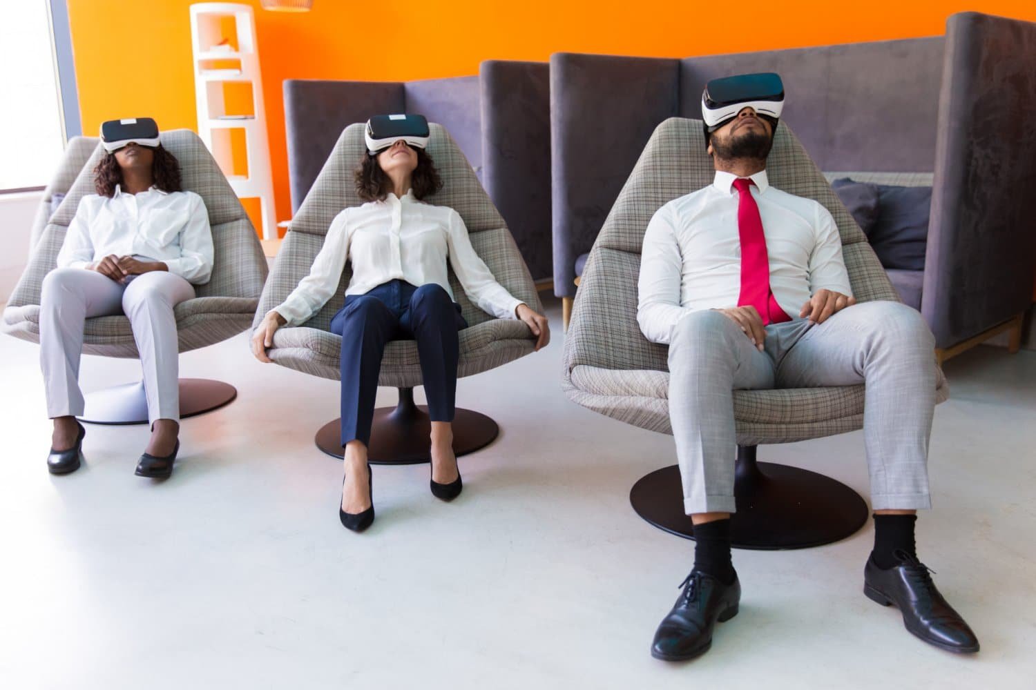 Virtual Reality Experiences in Journalism