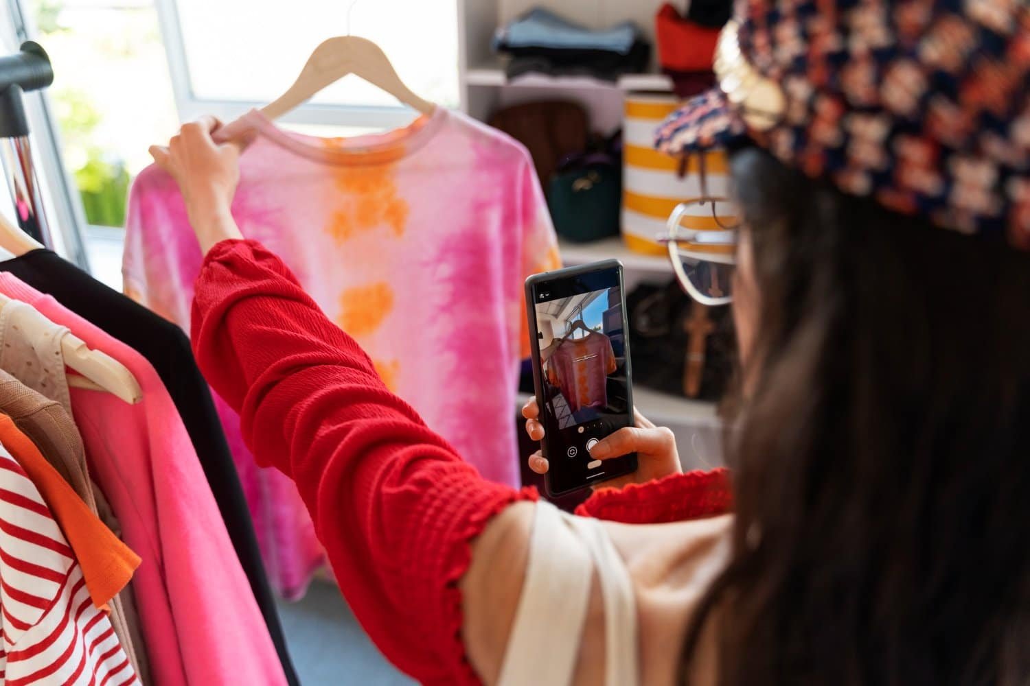 Read more about the article Shopping Trends in Online Marketplaces