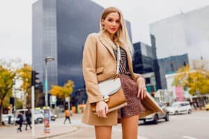 Read more about the article Carhartt Durable Fashion: Workwear Trends for 2024