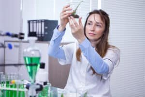 Read more about the article SkinCeuticals Advanced Skincare Backed by Science
