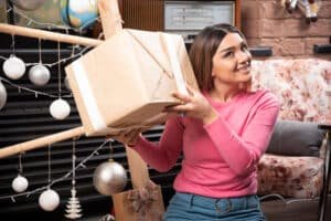 Read more about the article Declutter With momox.de – Einfach verkaufen: Sell Your Used Items Easily In 2024