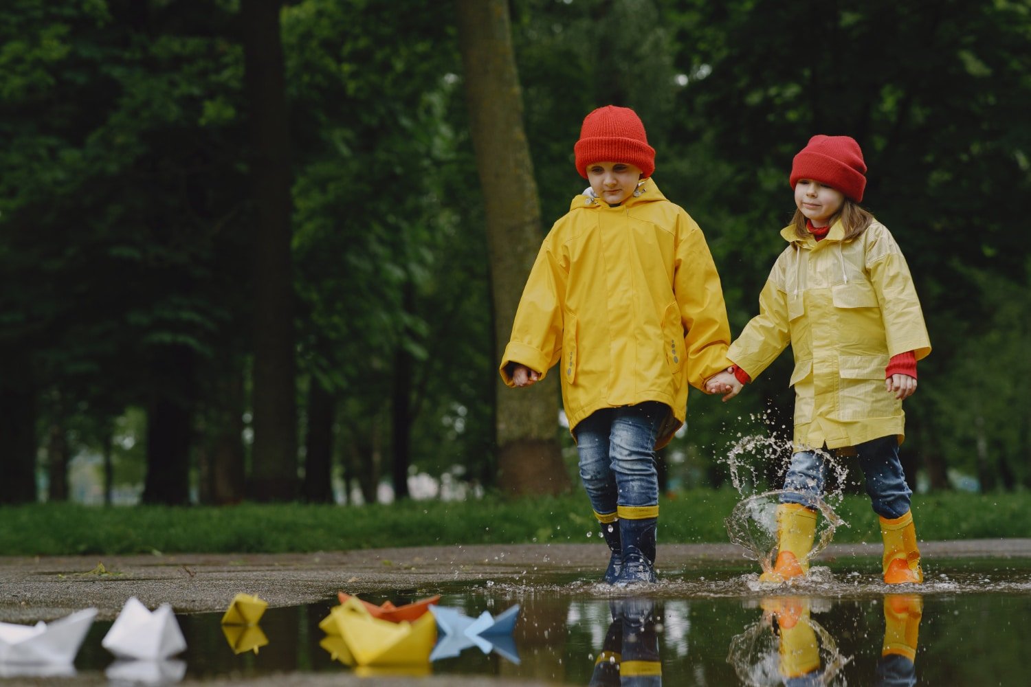 Children’s Fashion Forward: iELM FR’s 2024 Kids’ Outdoor Clothing