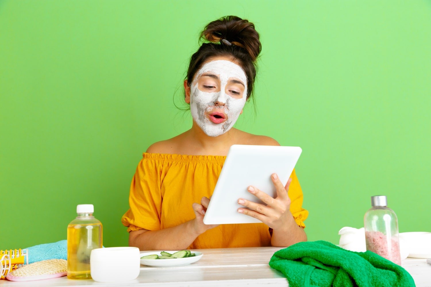 Treat Sensitive Skin Gently With First Aid Beauty’s Skin Care Solutions