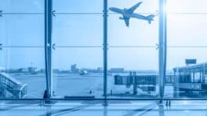 Read more about the article Unlock the Best Travel Deals: How to Maximize Rewards and Miles with United and Southwest Airlines