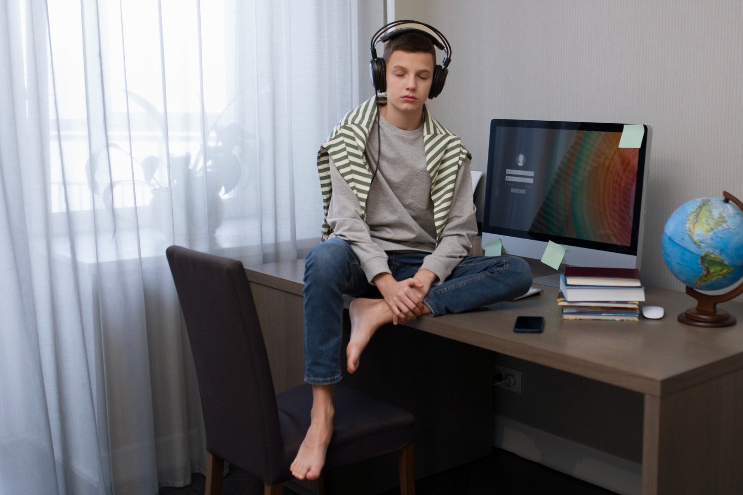 Read more about the article Enhance Your Audio Experience with Lalal.ai global